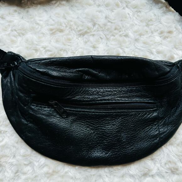 Fanny Pack Classic Black Leather Waist Adjustable 2 Zippered Bag - Picture 2 of 6